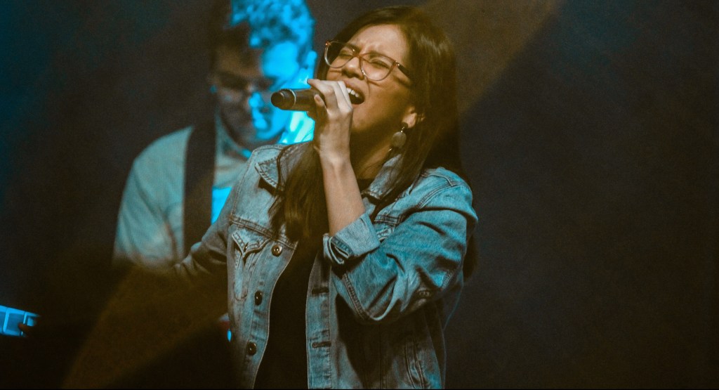 Apprendre à respirer pour bien chanter: activez votre&nbsp;diaphragme!