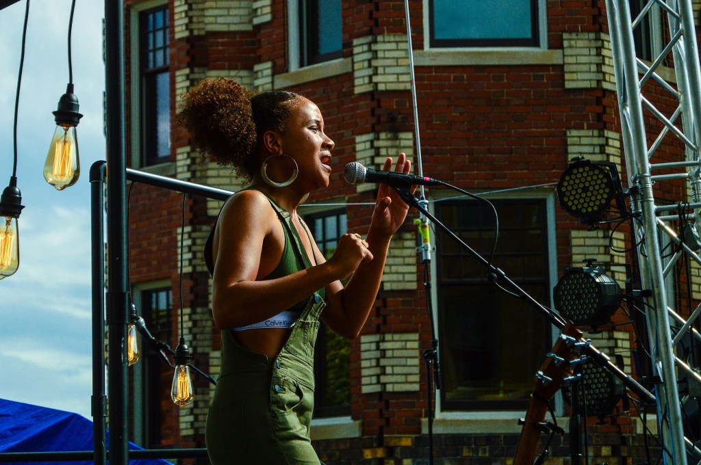 Comment chanter les aigus sans forcer sa voix: l’exercice&nbsp;miracle!